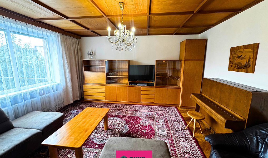 Prodej domu 214 m² s pozemkem 435 m², Rousínov – náhled fotky 7