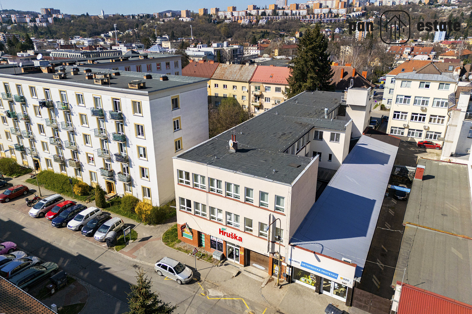 Pronájem obchodních prostor 200 m² – fotografie 4