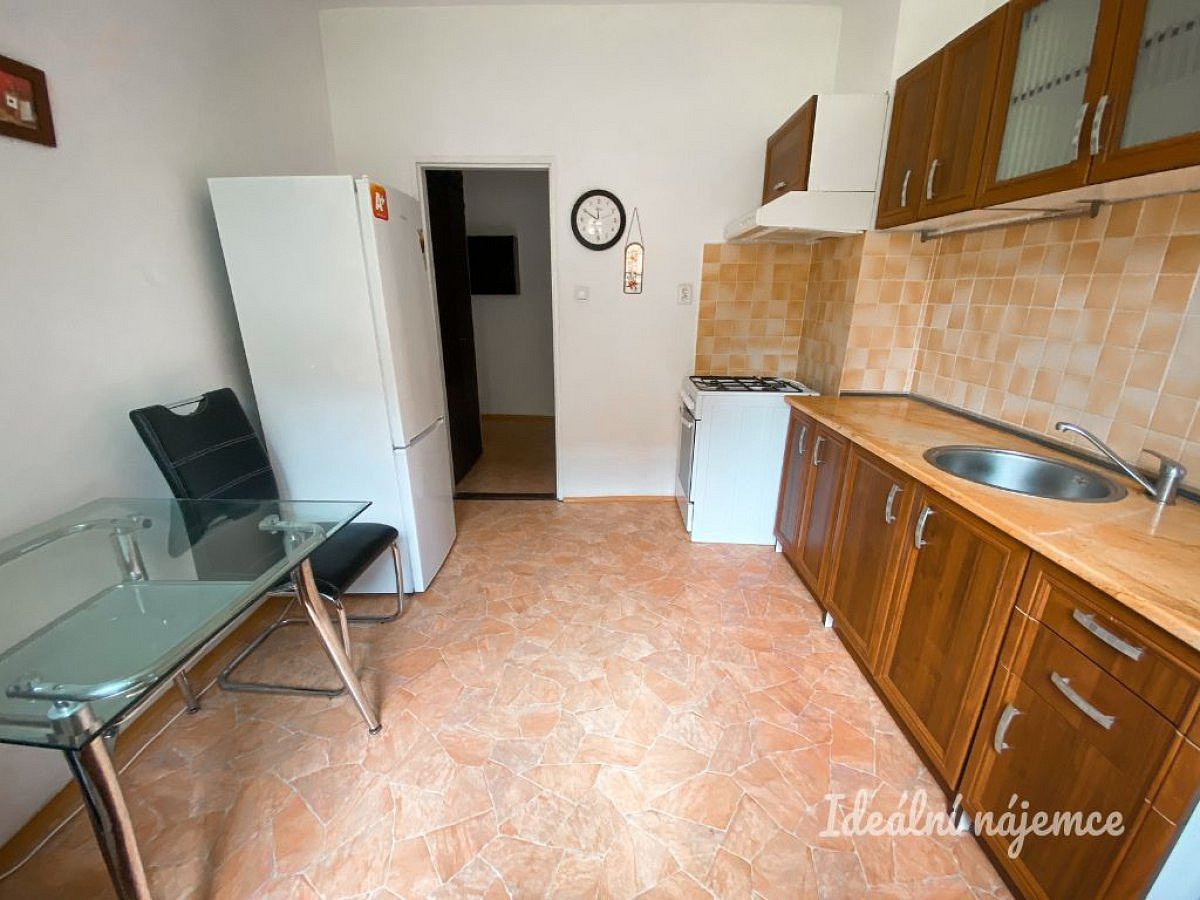 Pronájem bytu 1+1 39 m² – pohled 3