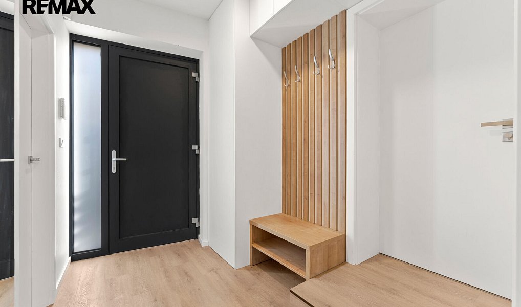 Pronájem domu 199 m² s pozemkem 752 m², Říčany – náhled fotky 19