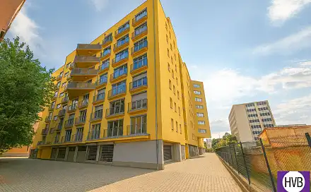 Prodej bytu 2+1 95 m², Na Harfě, Praha 9 - Vysočany