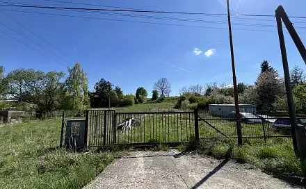 Prodej zahrady 860 m², Plumlov - Soběsuky, okres Prostějov