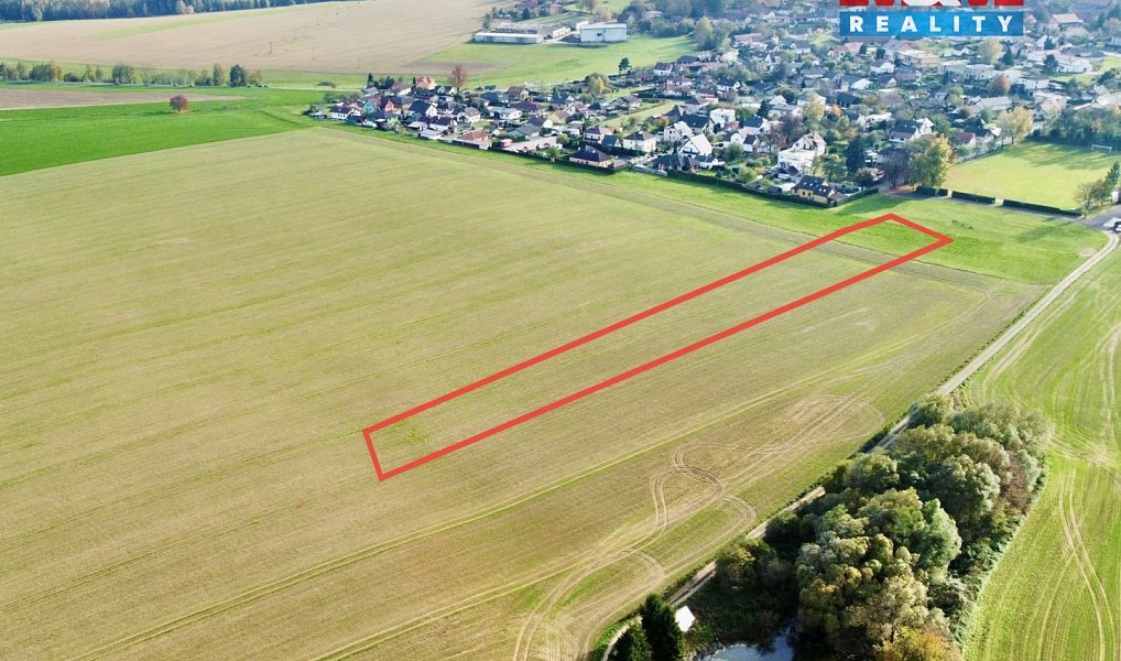 Prodej pole 2 723 m², Nová Ves u Světlé – náhled fotky 2