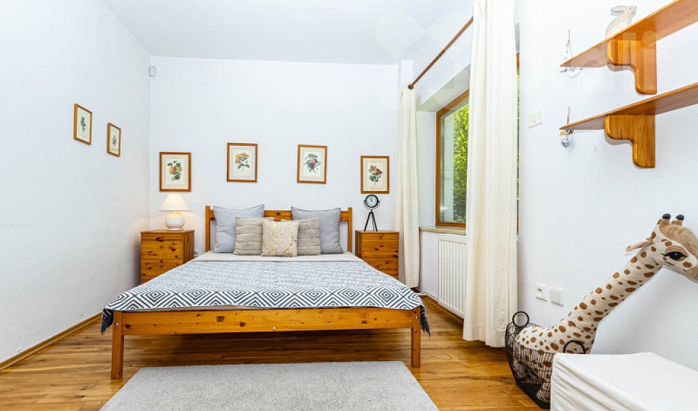 Prodej domu 250 m² s pozemkem 11 733 m², Kolinec – náhled fotky 24