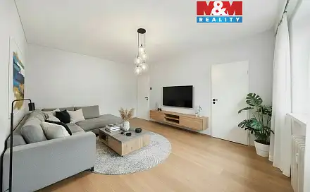 Prodej bytu 2+1 50 m², 9. května, Vyškov - Vyškov-Předměstí