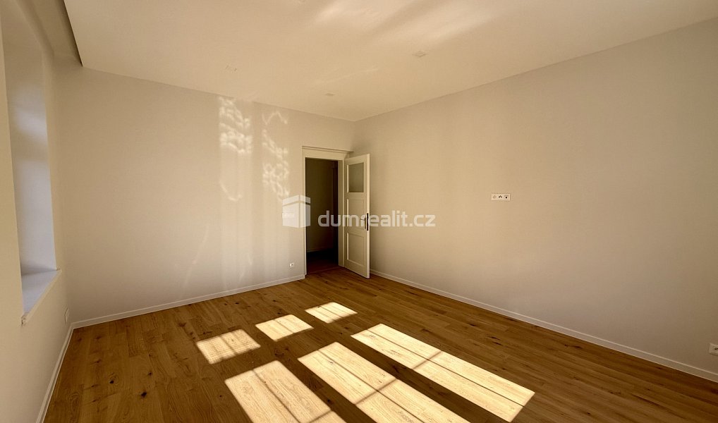 Pronájem bytu 4+kk 105 m², Mariánské Lázně – náhled fotky 13