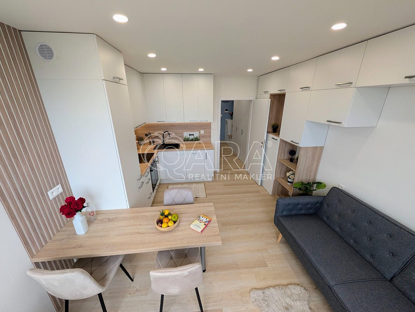 Prodej bytu 3+kk 52 m² — photo 2