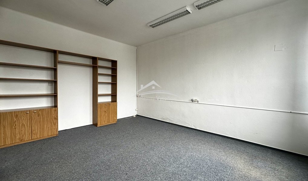 Pronájem kanceláře 26 m², Pelhřimov – náhled fotky 4