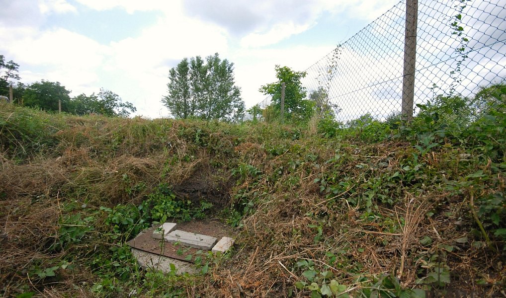 Prodej stavebního pozemku 1 992 m², Lednice – náhled fotky 7
