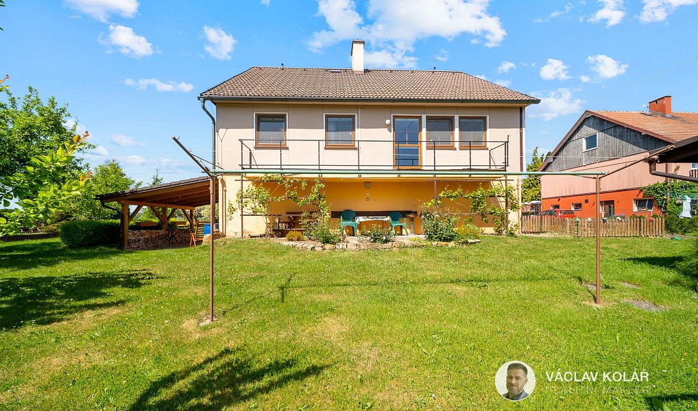 Prodej domu 310 m², Třebnouševes – náhled fotky 7
