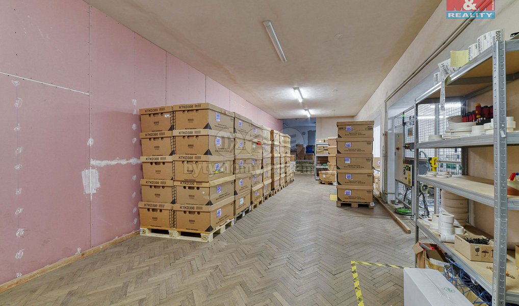 Prodej výrobních prostor 745 m², Stráž – náhled fotky 16