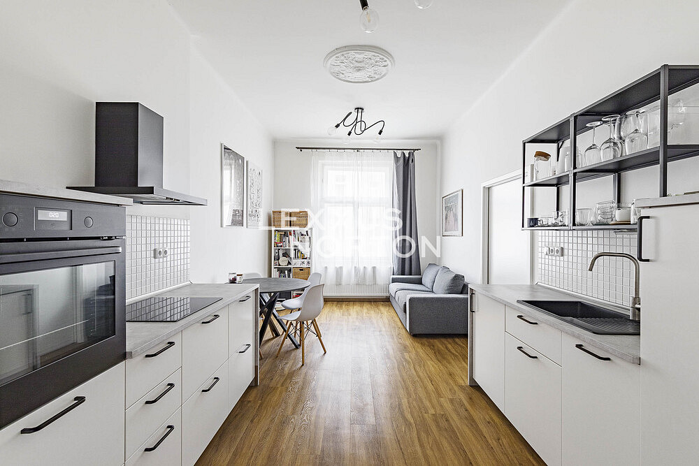 Pronájem bytu 2+kk 43 m²