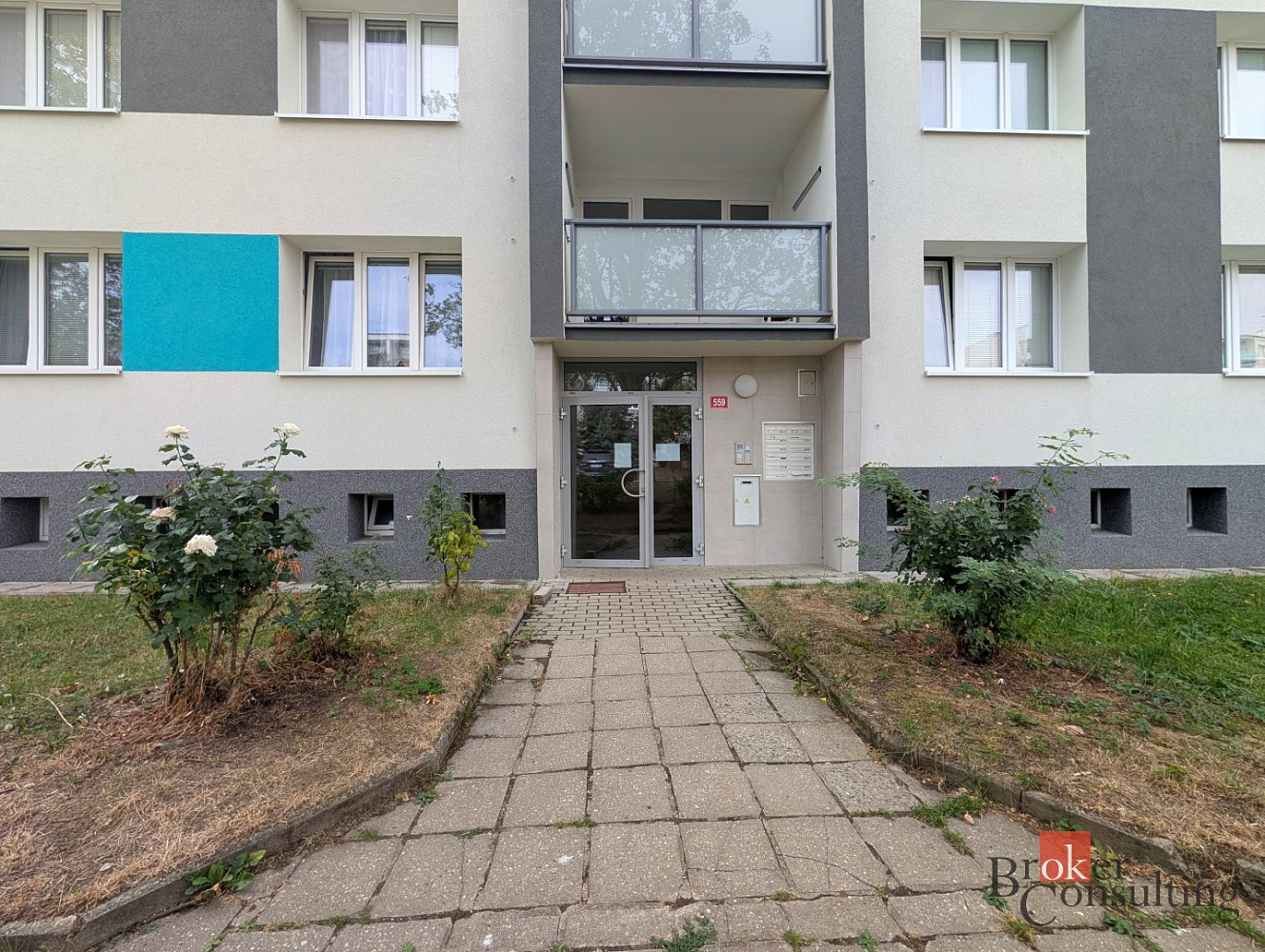 Pronájem bytu 3+1 71 m² – fotografie 3