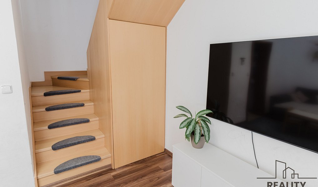 Prodej domu 100 m² s pozemkem 160 m², Oslavany – náhled fotky 15