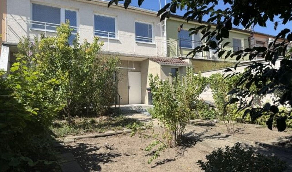 Pronájem domu 170 m² s pozemkem 196 m², Čejč – náhled fotky 2