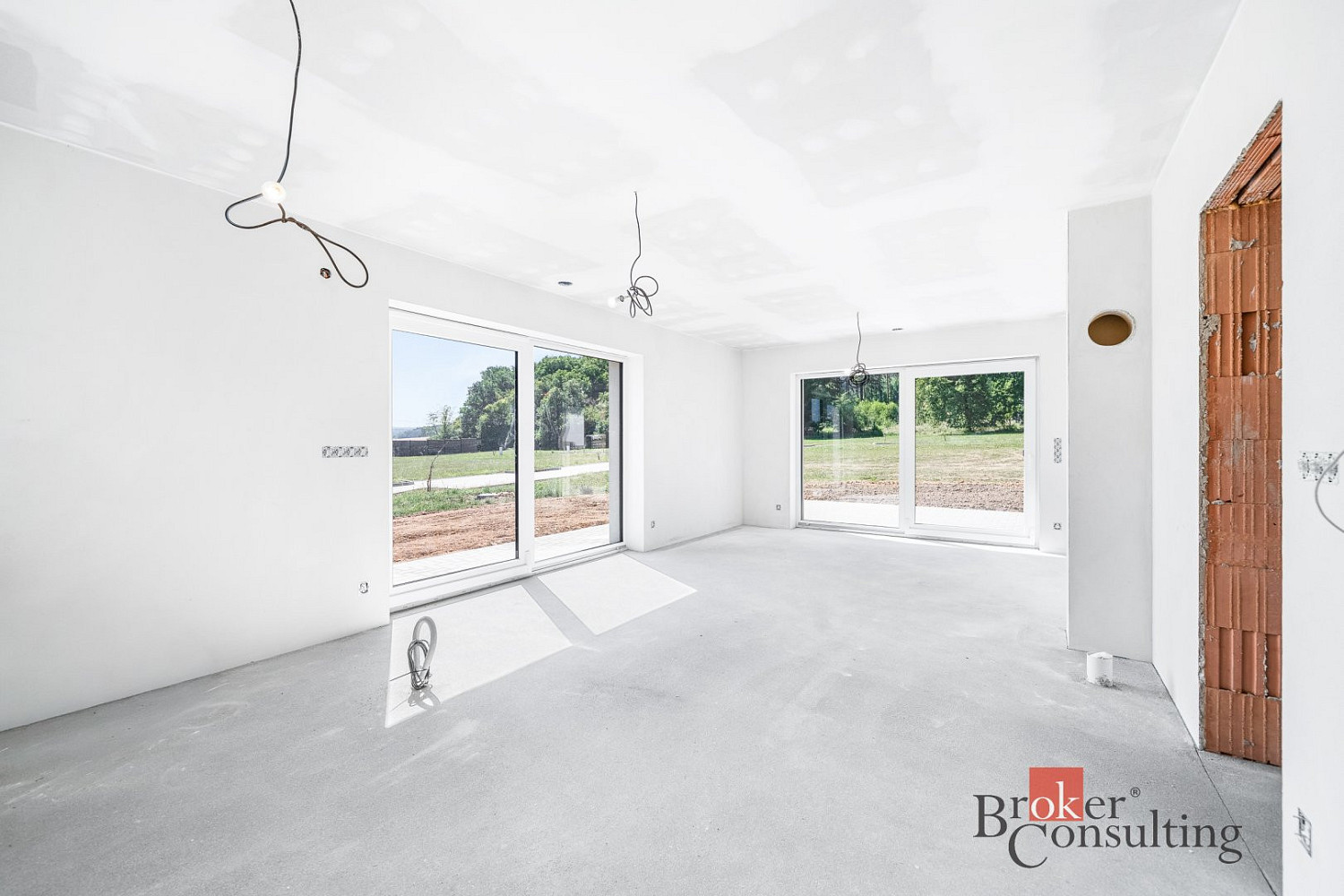 Prodej domu 152 m² s pozemkem 935 m² – fotografie 2