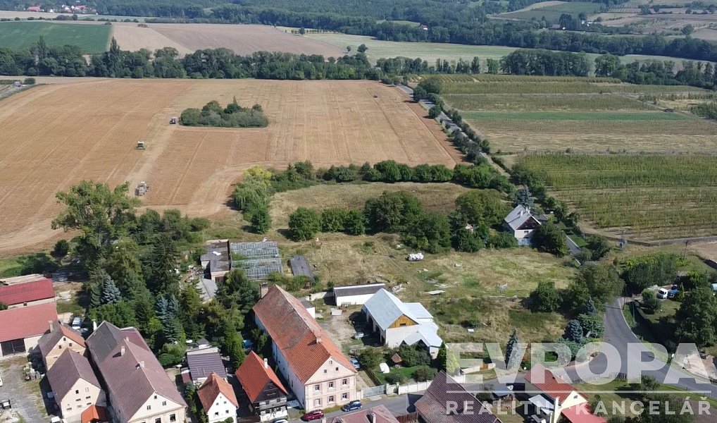 Prodej komerčního objektu (jiného typu) 1 180 m², Ploskovice – fotka 1 z 17