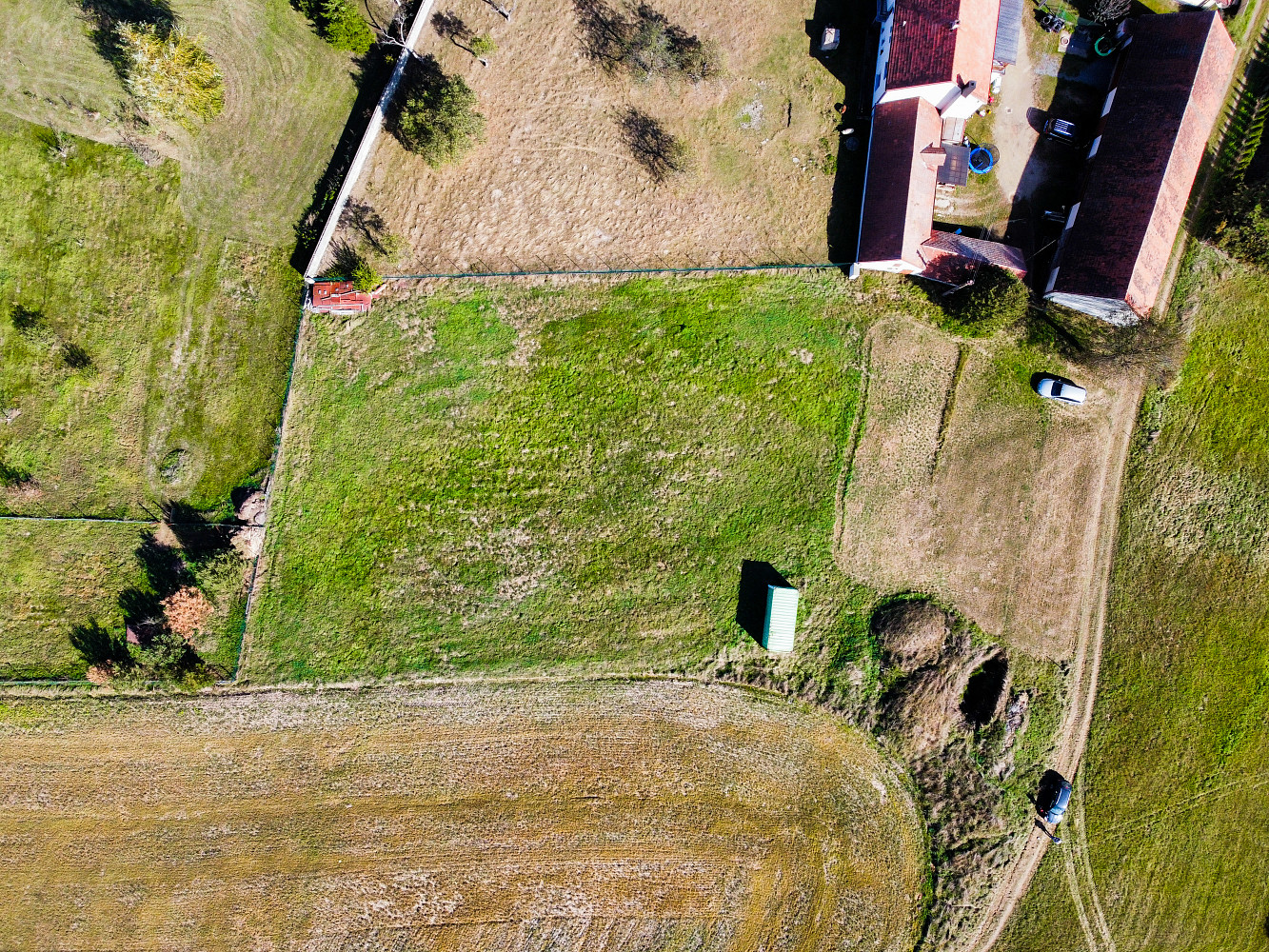 Prodej stavebního pozemku 2 003 m² – fotografie 3