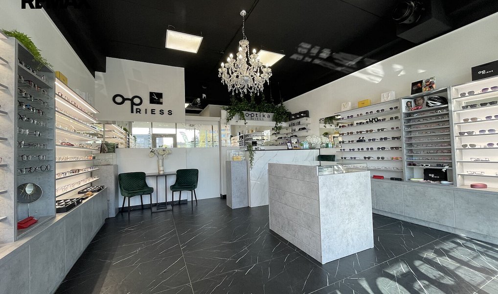 Pronájem obchodních prostor 42 m², Břeclav – fotka 1 z 6