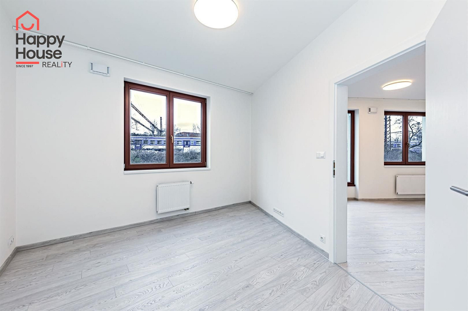 Pronájem bytu 2+kk 50 m² – fotografie 4