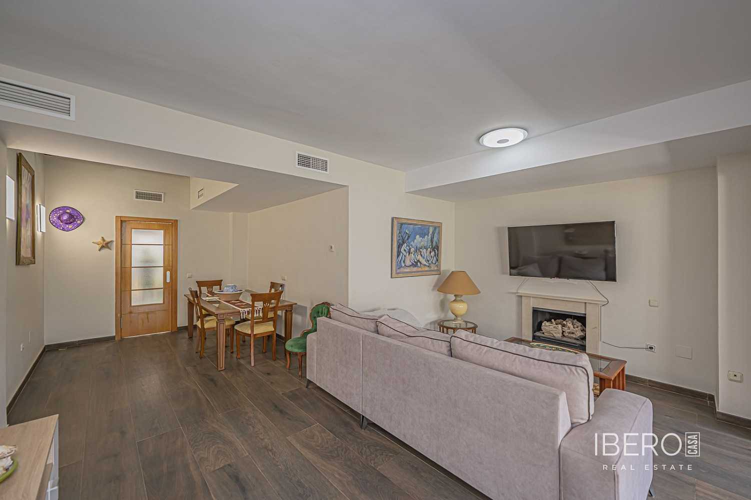 Prodej domu 234 m² s pozemkem 250 m² — photo 2