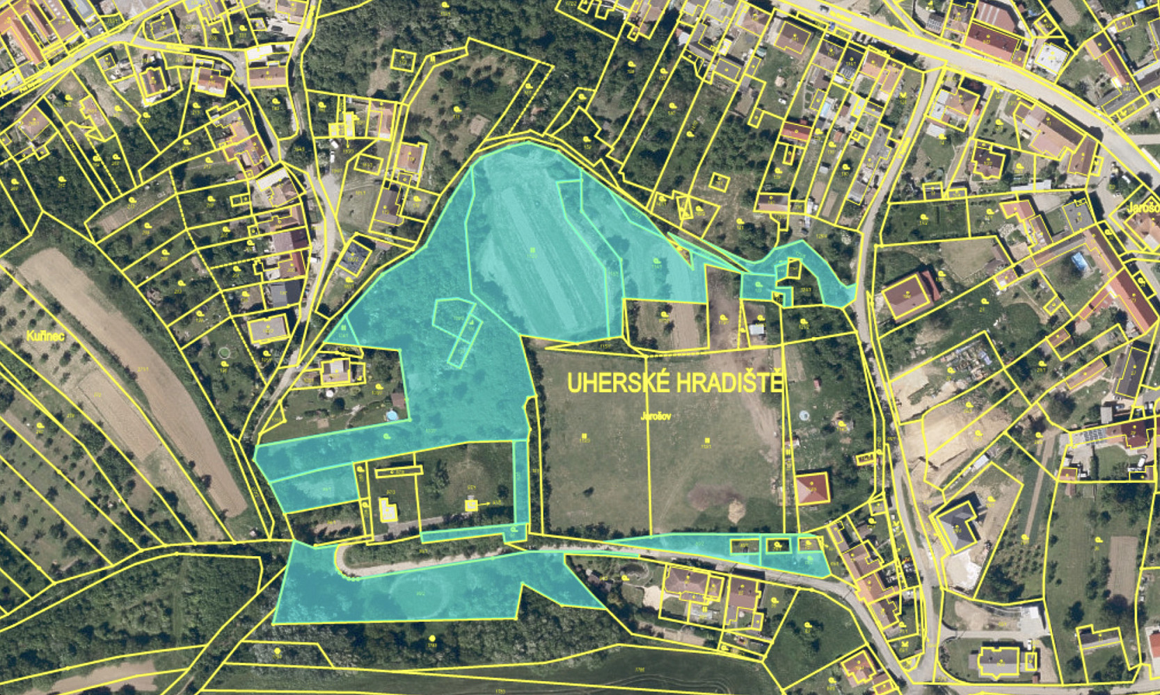 Prodej stavebního pozemku 17 254 m²