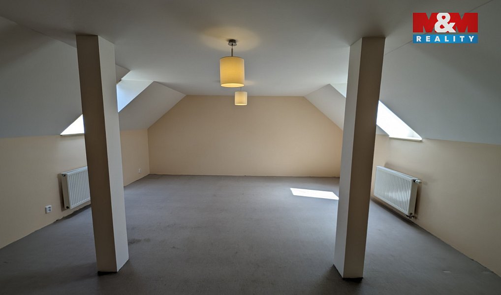 Prodej domu 200 m² s pozemkem 831 m², Panenské Břežany – náhled fotky 18
