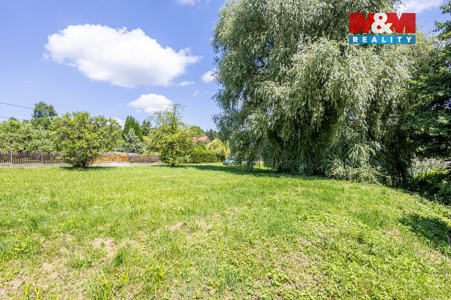 Prodej stavebního pozemku 977 m² — photo 3