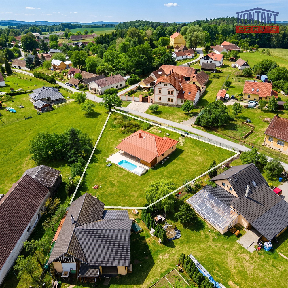 Prodej domu 135 m² s pozemkem 1 654 m² – fotografie 2