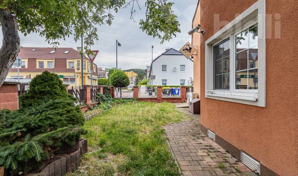 Prodej domu 285 m² s pozemkem 307 m², Jirkov – náhled fotky 33