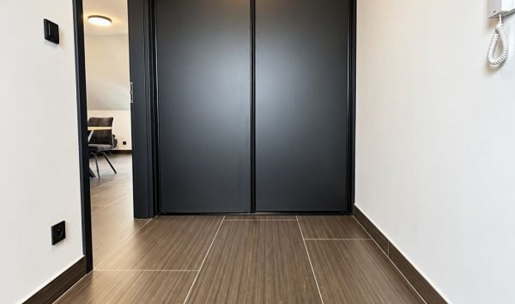 Pronájem bytu 2+kk 50 m², Kočov – náhled fotky 8