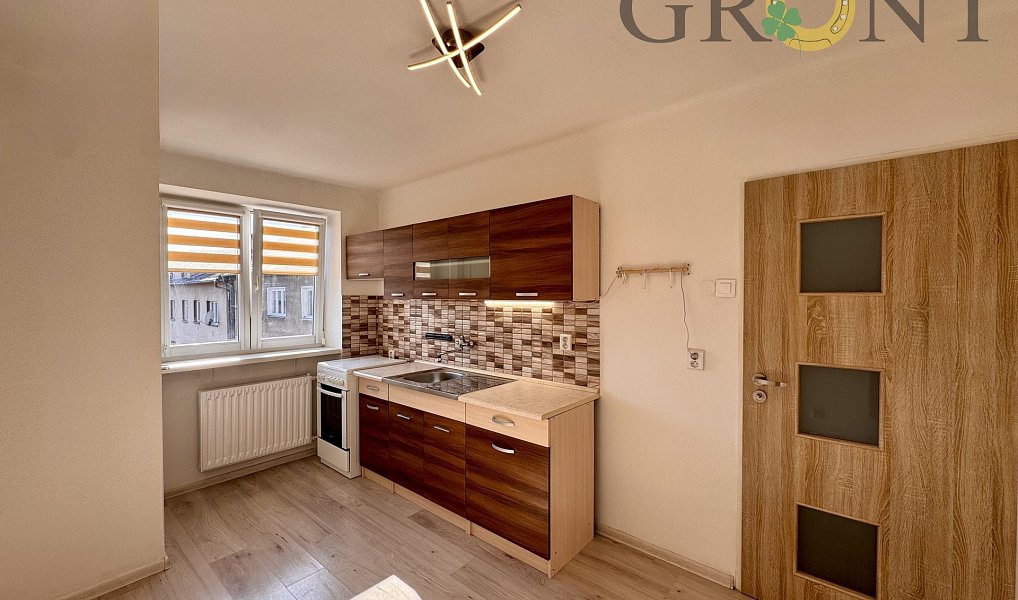 Prodej bytu 2+1 65 m², Karviná – fotka 1 z 18