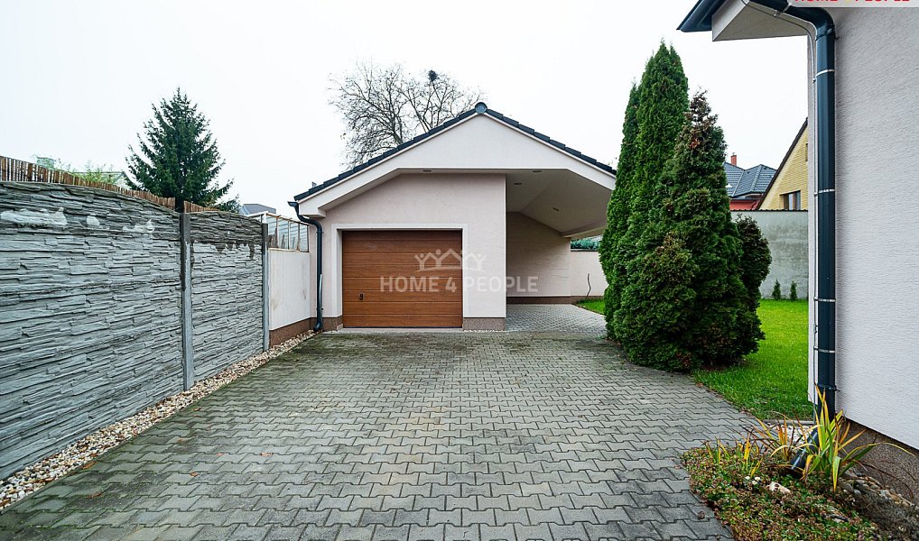 Pronájem domu 145 m² s pozemkem 526 m², Praha – náhled fotky 4