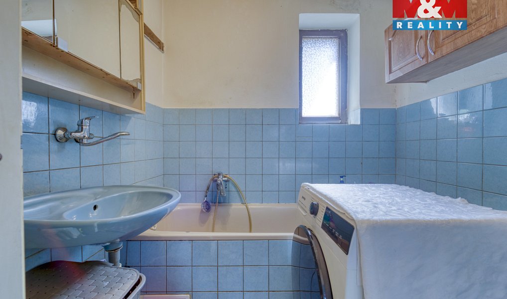 Prodej domu 159 m² s pozemkem 452 m², Blovice – náhled fotky 9