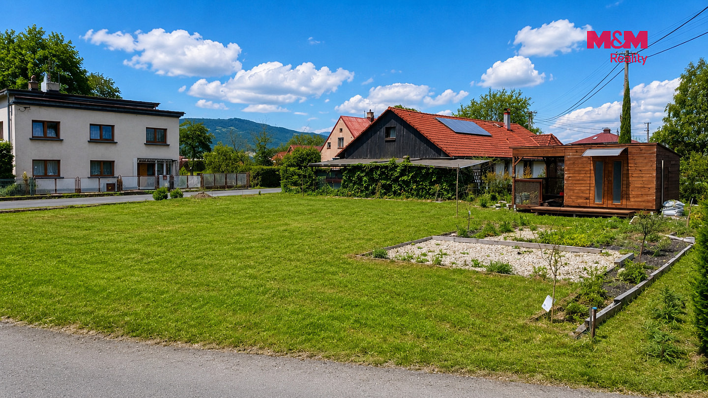 Prodej stavebního pozemku 594 m² — photo 2