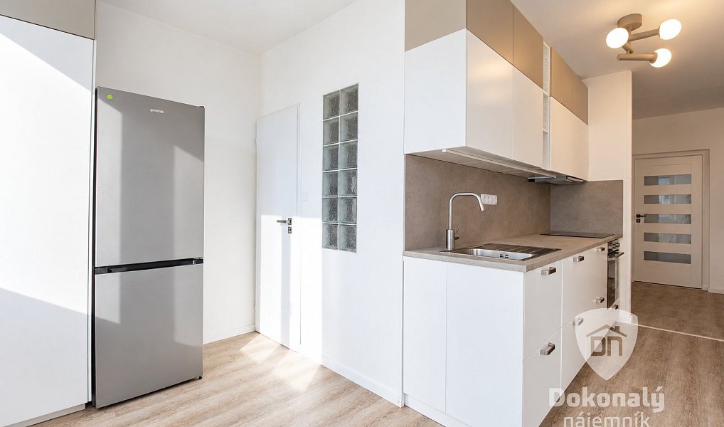 Pronájem bytu 4+1, 77 m², Zličín - Praha 17, Praha