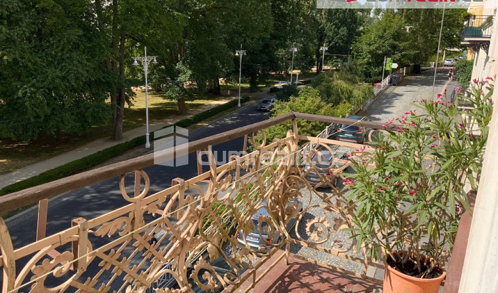 Prodej bytu 2+1 102 m², Mariánské Lázně – náhled fotky 2