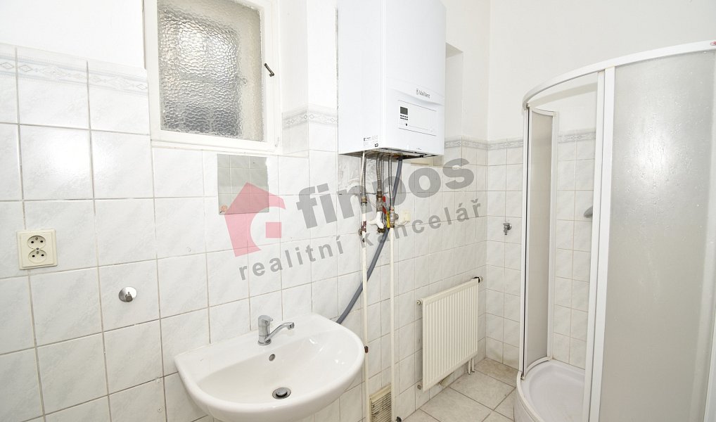 Pronájem kanceláře 136 m², Praha – náhled fotky 17