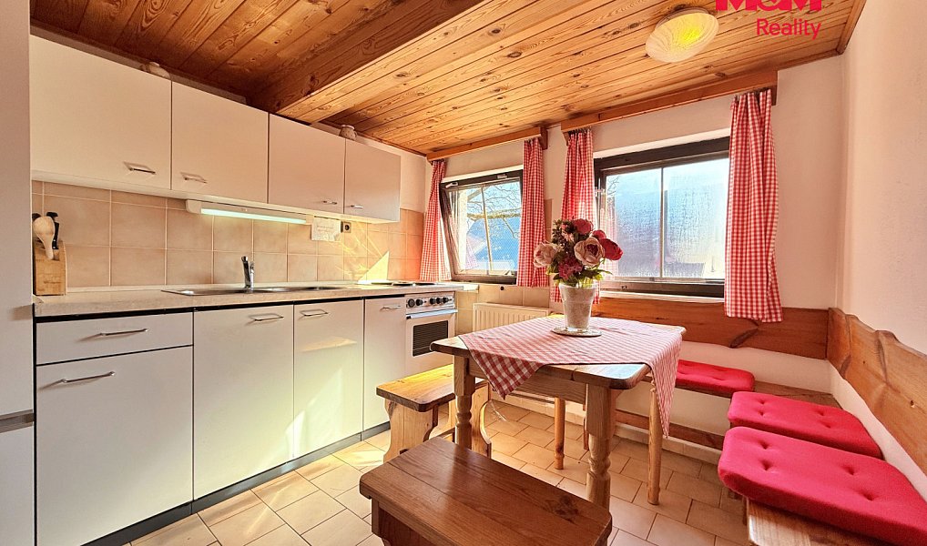 Prodej domu 265 m² s pozemkem 3 631 m², Teplice nad Metují – náhled fotky 9