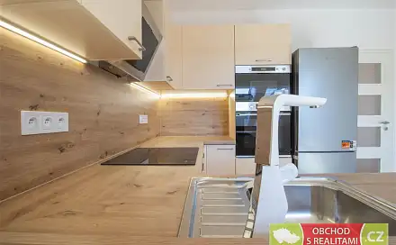 Pronájem bytu 2+kk 66 m², Masarykovo náměstí, Heřmanův Městec, okres Chrudim