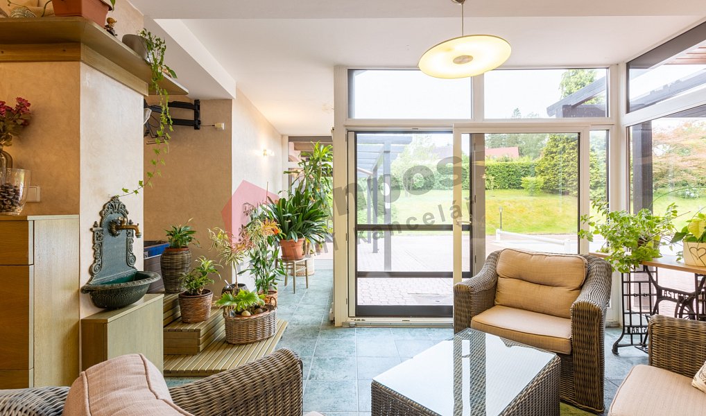 Prodej domu 386 m² s pozemkem 2 480 m², Hvězdonice – náhled fotky 7