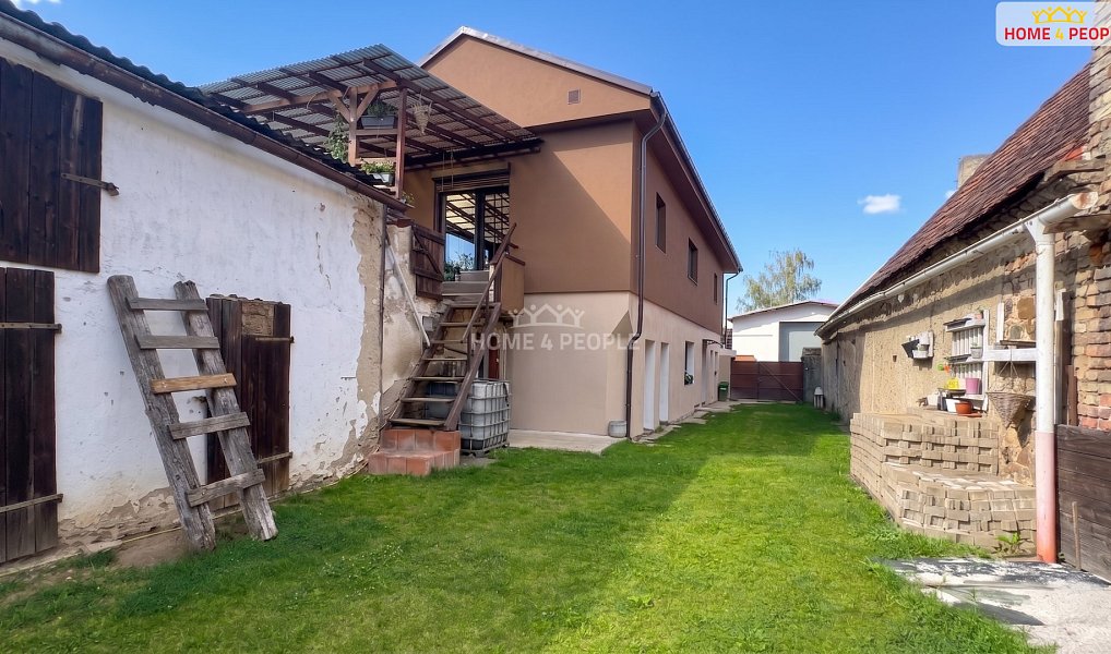 Prodej domu 224 m² s pozemkem 745 m², Spořice – náhled fotky 14