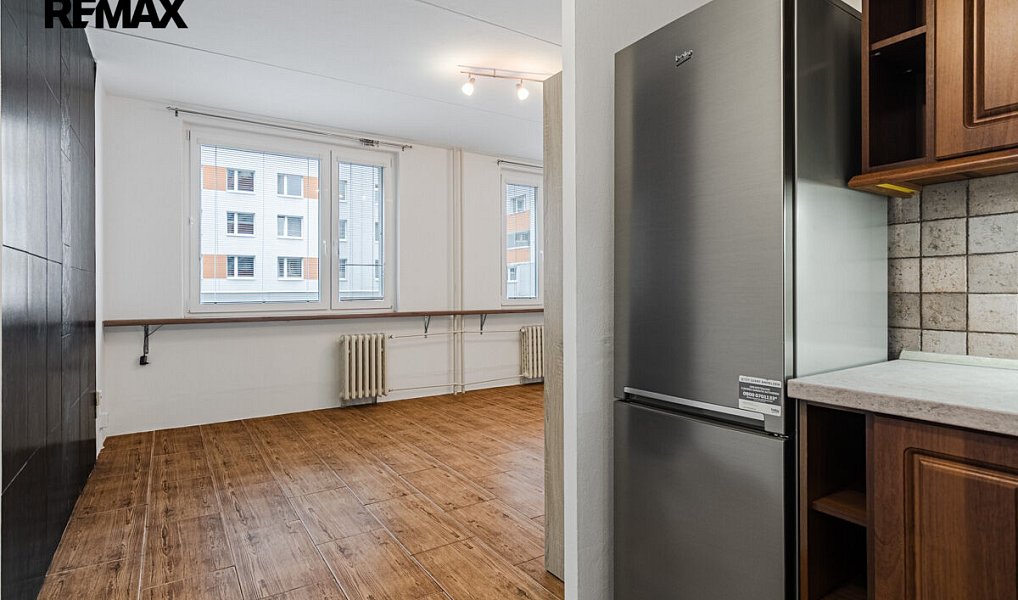 Pronájem bytu 1+kk 33 m², Kladno – náhled fotky 4