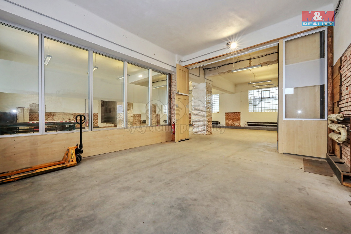 Pronájem výrobních prostor 250 m² — photo 3