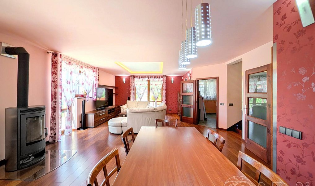 Prodej domu 373 m² s pozemkem 2 175 m², Libeř – náhled fotky 10