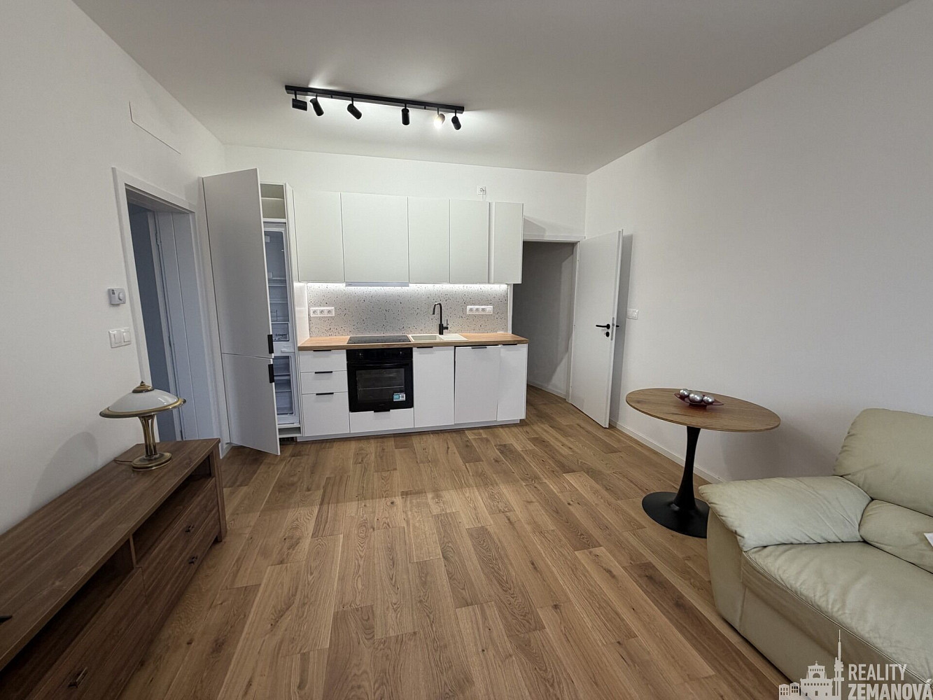 Pronájem bytu 2+kk 49 m²