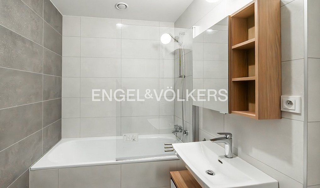 Pronájem bytu 2+kk 59 m², Praha – náhled fotky 7