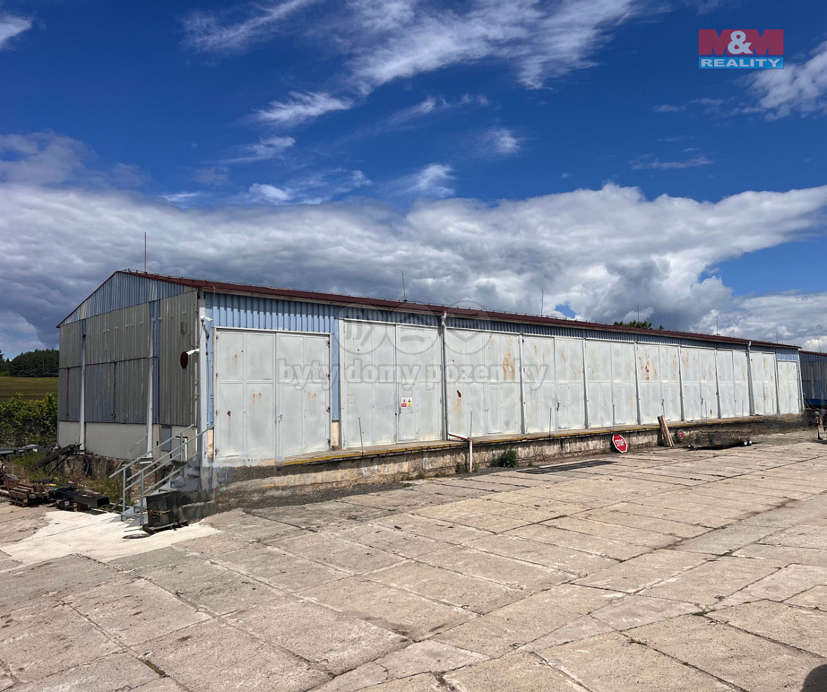 Pronájem skladovacích prostor 120 m²