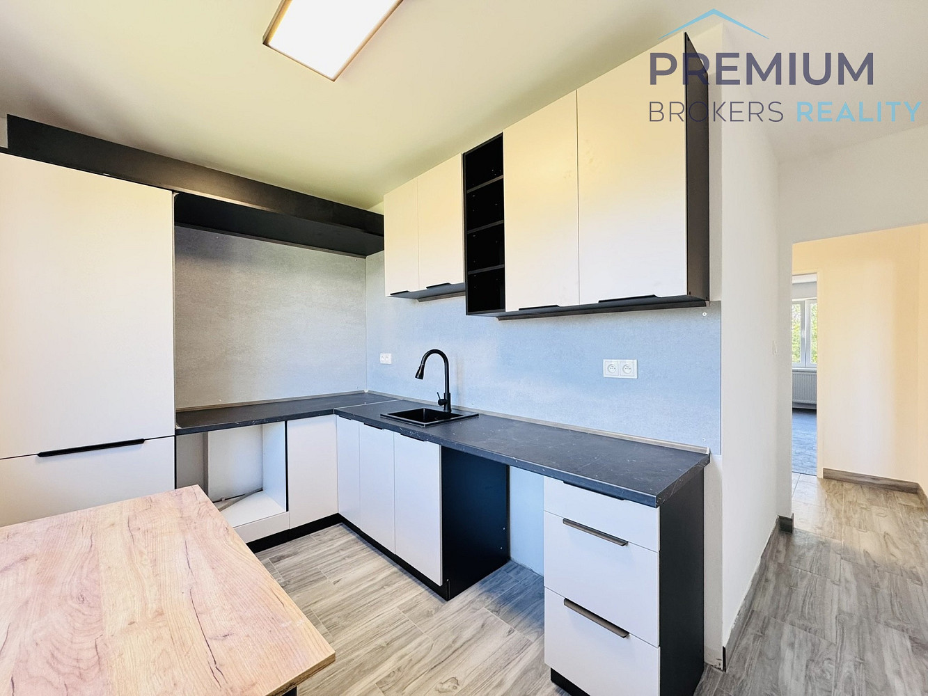 Prodej bytu 3+1 71 m² – fotografie 3