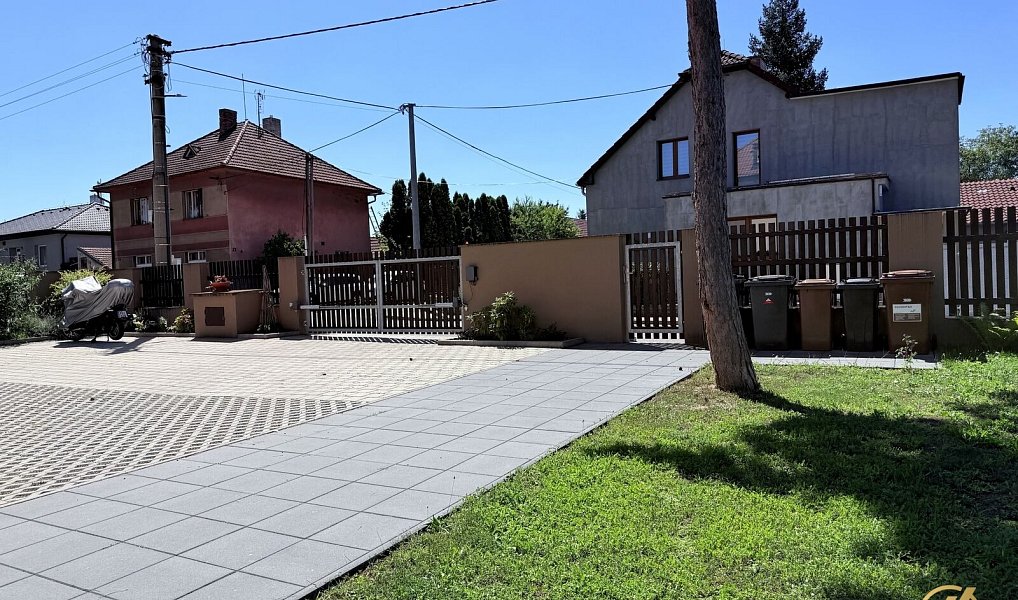 Pronájem bytu 3+kk 71 m², Libiš – náhled fotky 14